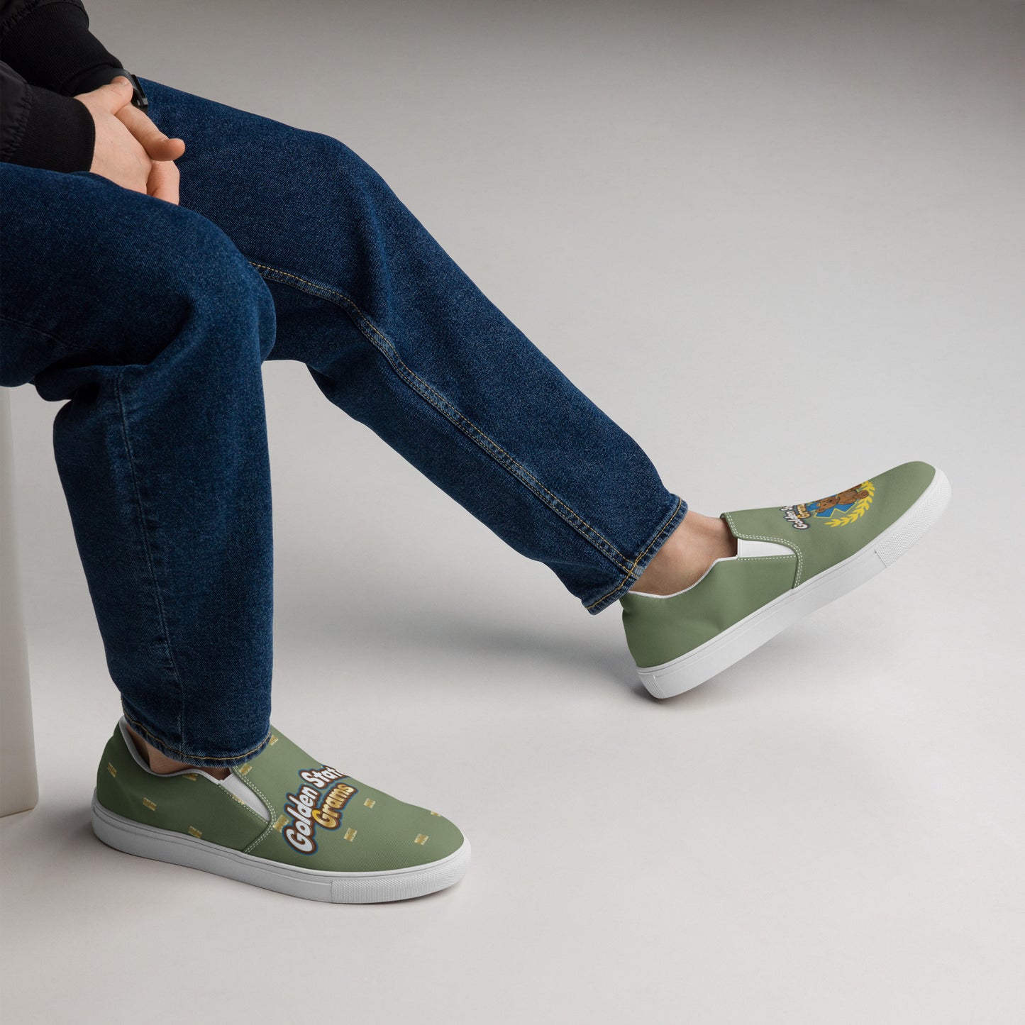 GSG Men’s slip-on canvas shoes